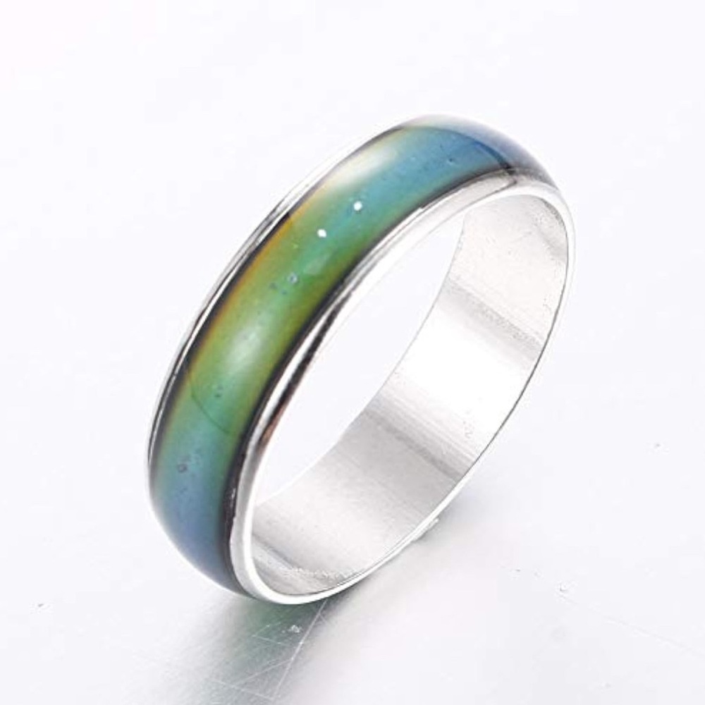 Mood rings 925 sterling silver  Women's Ring sizes 5 thru 10